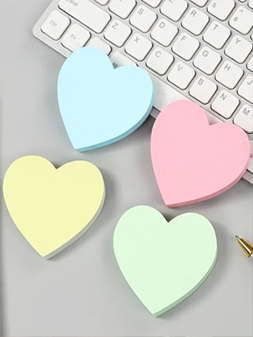 Bloc de Notas Kawaii en Forma de Corazón